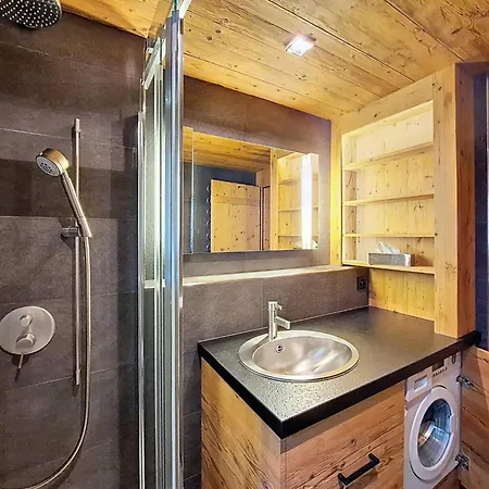 Les Violettes-4 By Interhome Apartman Zermatt