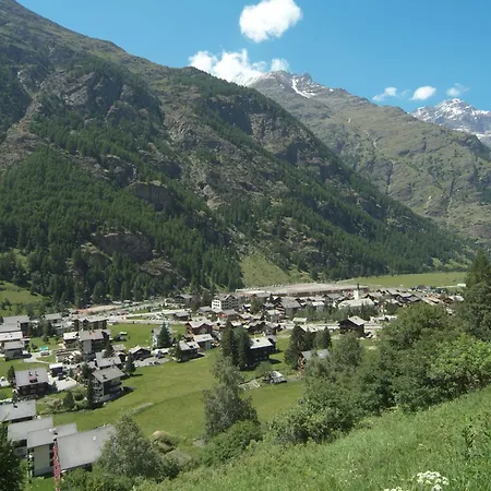 Les Violettes-4 By Interhome Apartman Zermatt